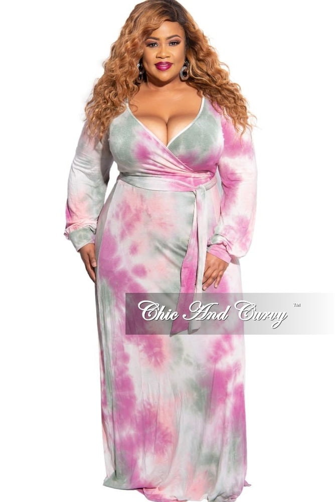 Busty sexy würzig
 #95435974