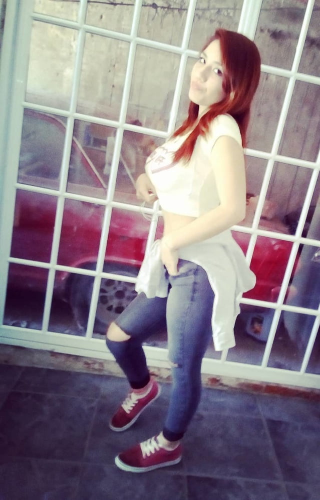 Charito, Peru #104735390