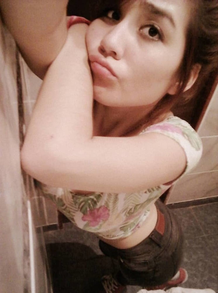 Charito, Peru #104735393