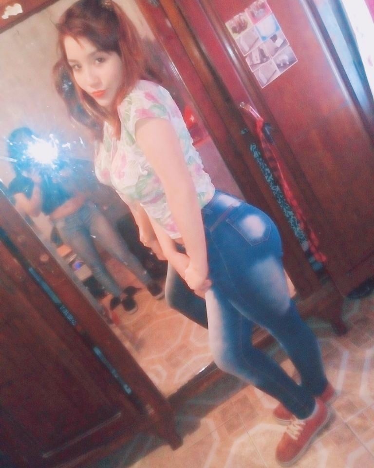 Charito, Peru #104735498