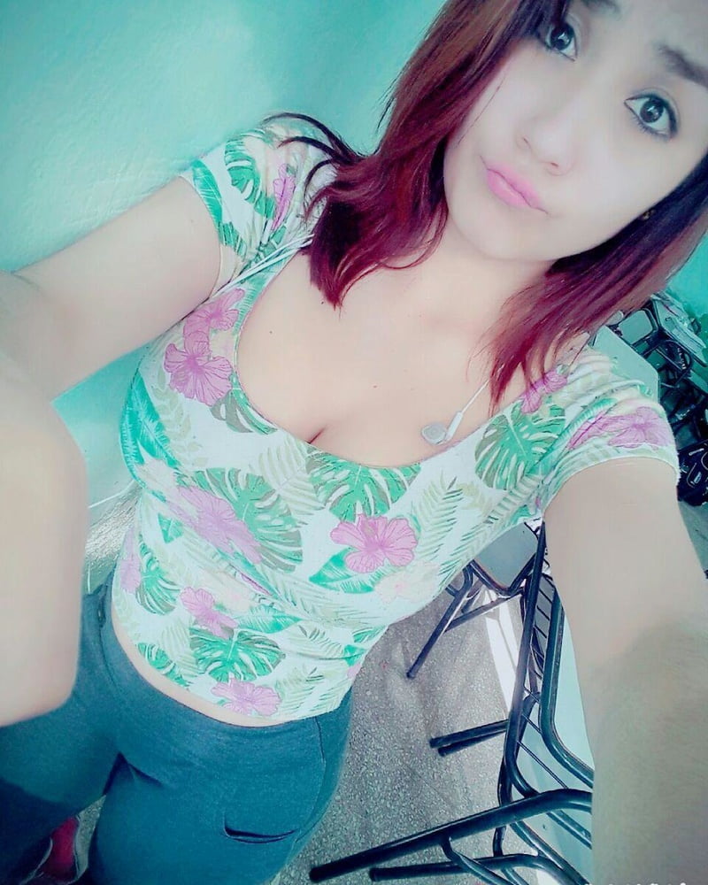 Charito, Peru #104735513