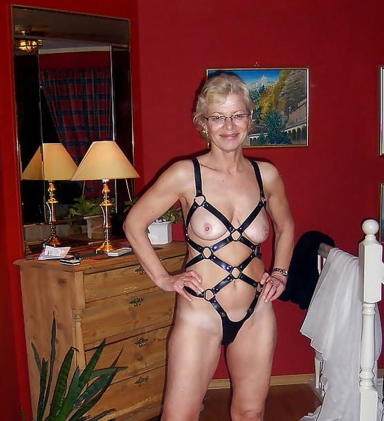 熟女とおばさん 426
 #99179048