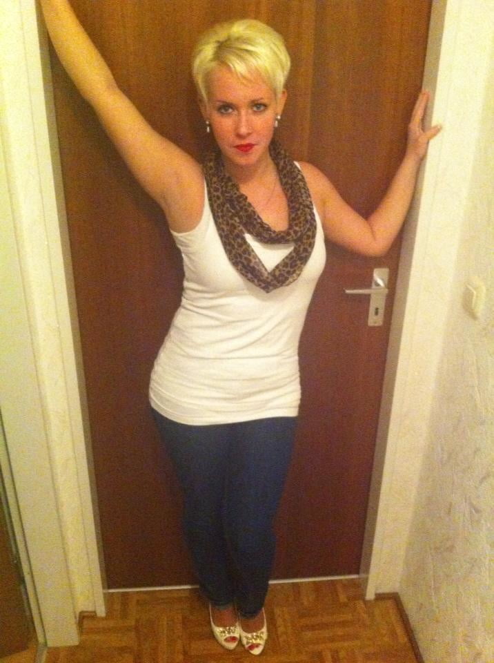 Fotze Janine aus NRW. Wer erkennt sie? #81367100