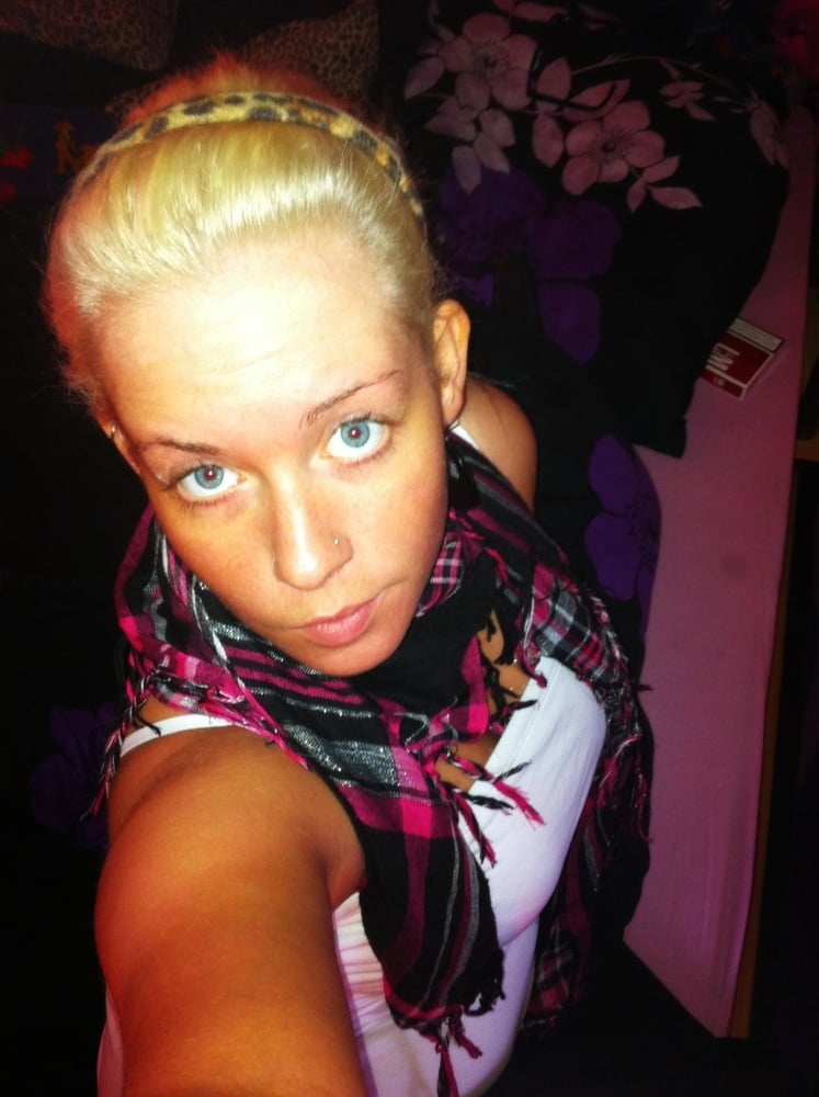 Fotze Janine aus NRW. Wer erkennt sie? #81367178