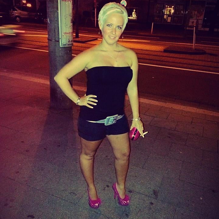 Fotze Janine aus NRW. Wer erkennt sie? #81367314