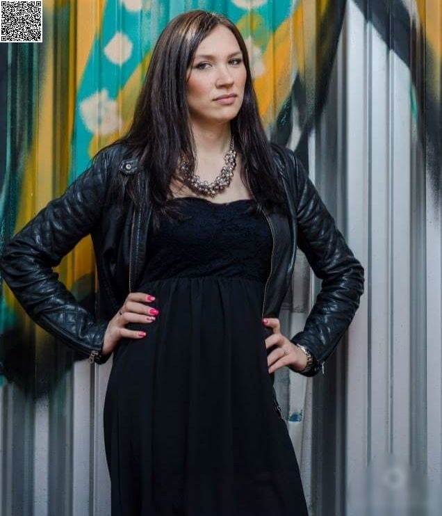 露出した妻たち
 #93359965