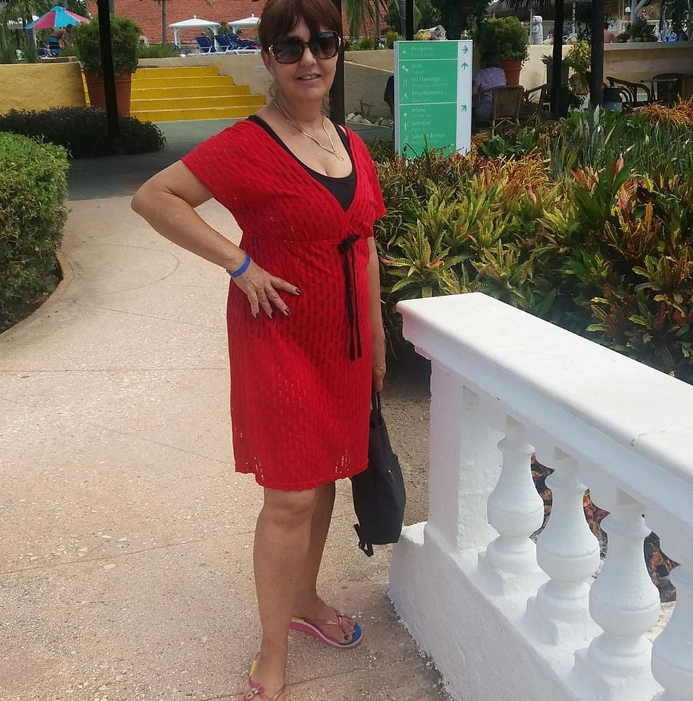 Geliebte und reife Mutter immer noch fickbar
 #94423809