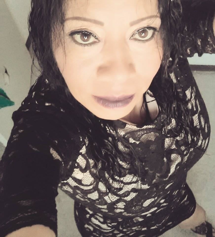 Geliebte und reife Mutter immer noch fickbar
 #94423839