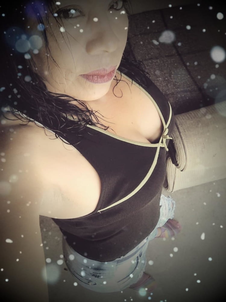 Geliebte und reife Mutter immer noch fickbar
 #94423857