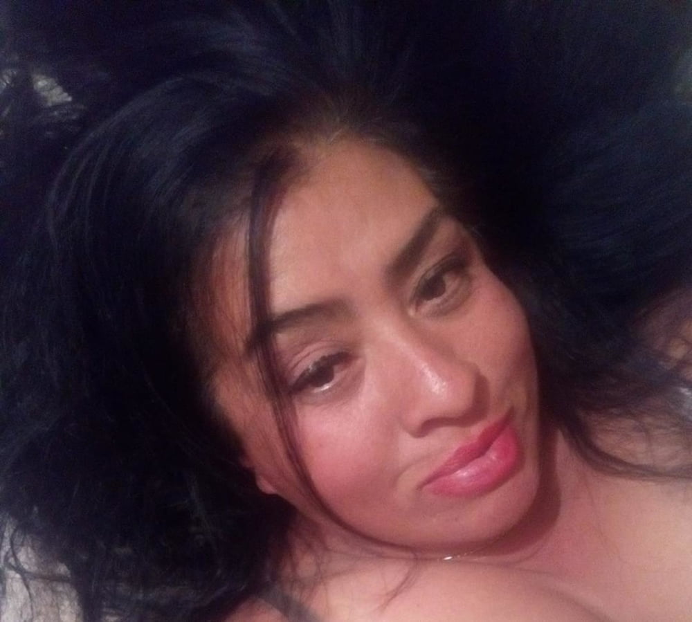 Geliebte und reife Mutter immer noch fickbar
 #94423880