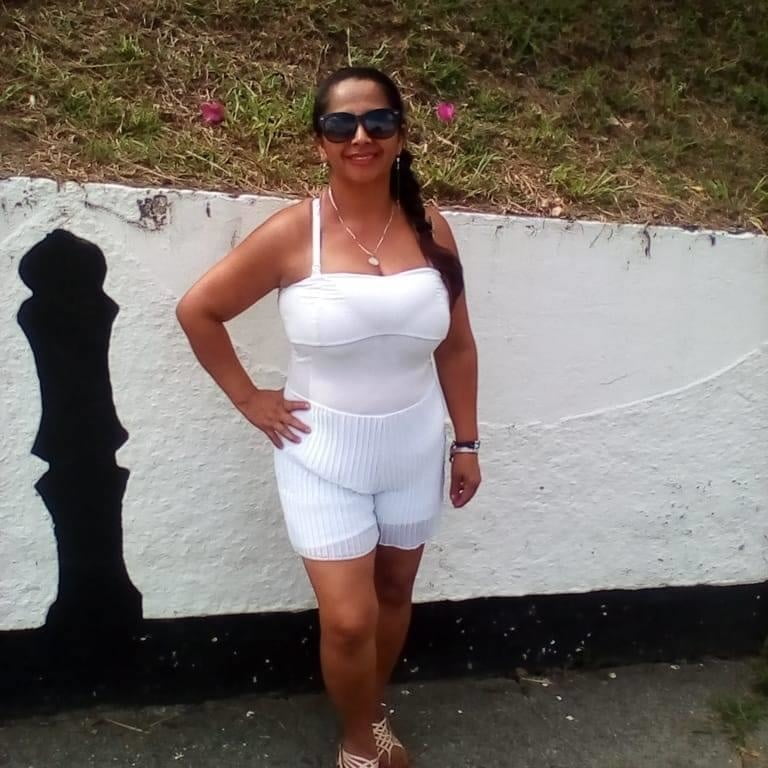 Geliebte und reife Mutter immer noch fickbar
 #94423901