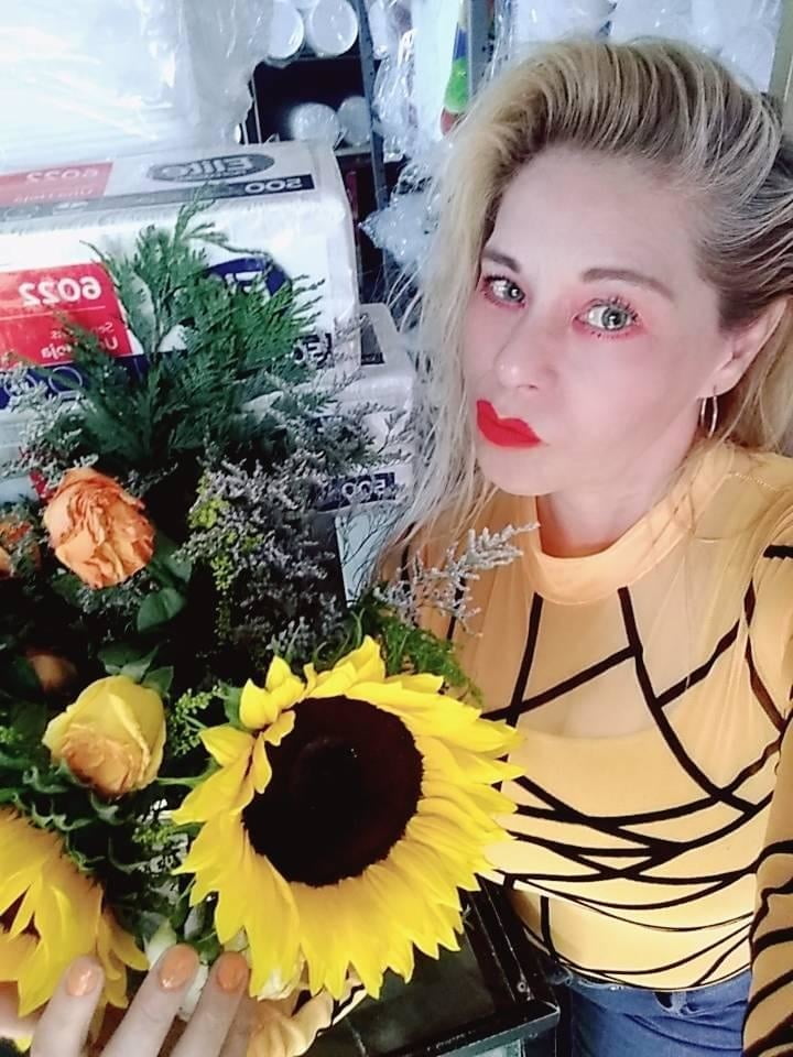 Geliebte und reife Mutter immer noch fickbar
 #94423970