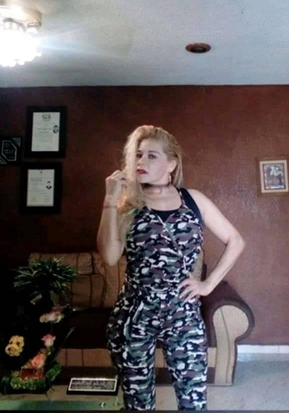 Geliebte und reife Mutter immer noch fickbar
 #94424003