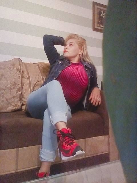 Geliebte und reife Mutter immer noch fickbar
 #94424113