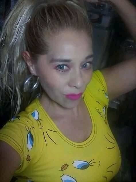 Geliebte und reife Mutter immer noch fickbar
 #94424131