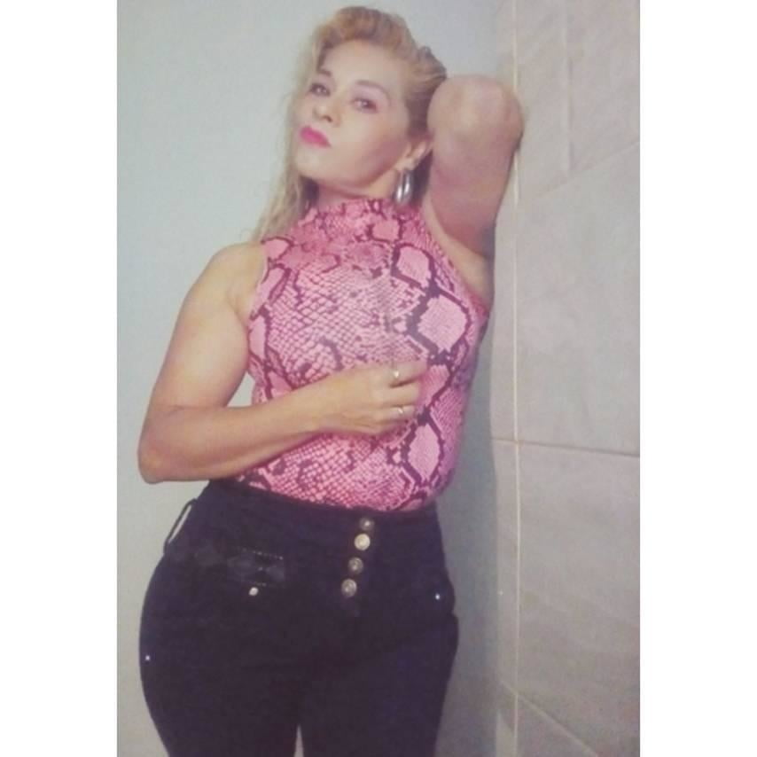 Geliebte und reife Mutter immer noch fickbar
 #94424141