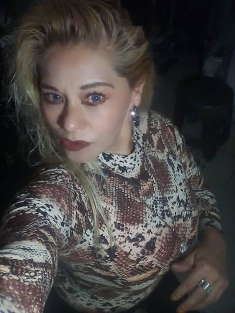 Geliebte und reife Mutter immer noch fickbar
 #94424159