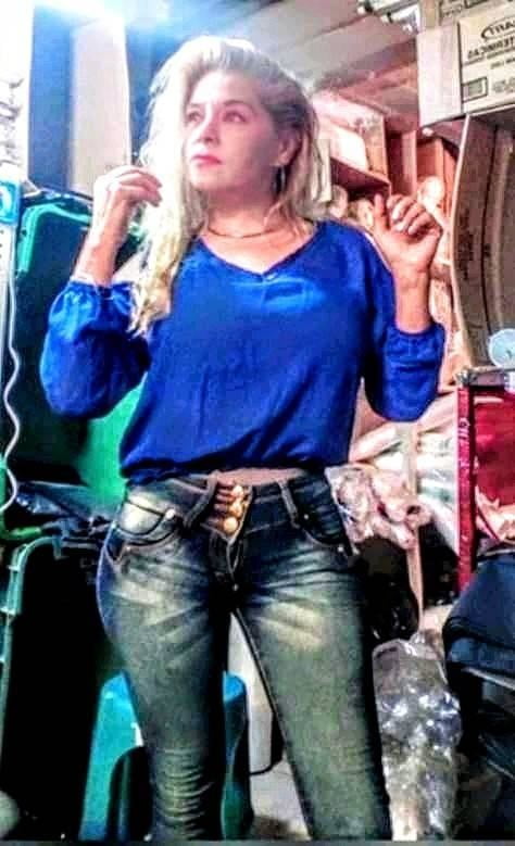 Geliebte und reife Mutter immer noch fickbar
 #94424200