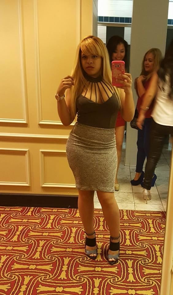 Geliebte und reife Mutter immer noch fickbar
 #94424452