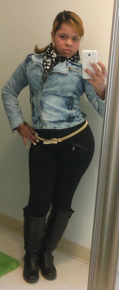 Geliebte und reife Mutter immer noch fickbar
 #94424461