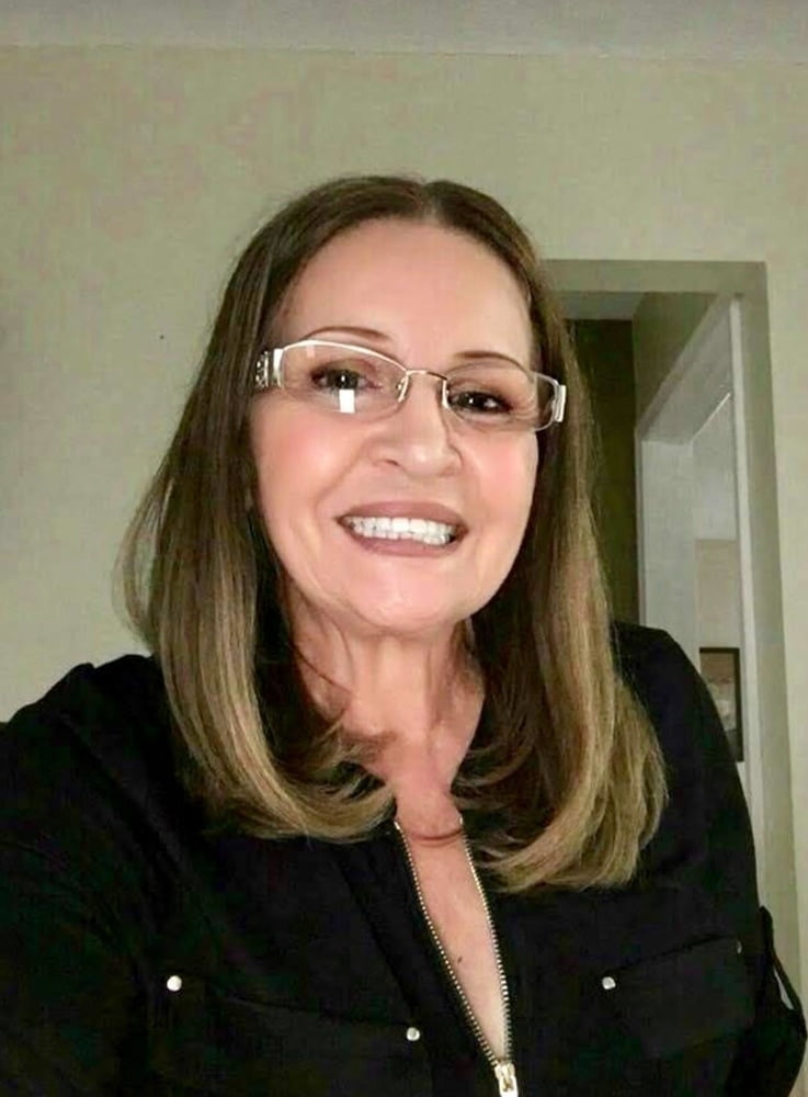 Geliebte und reife Mutter immer noch fickbar
 #94424493