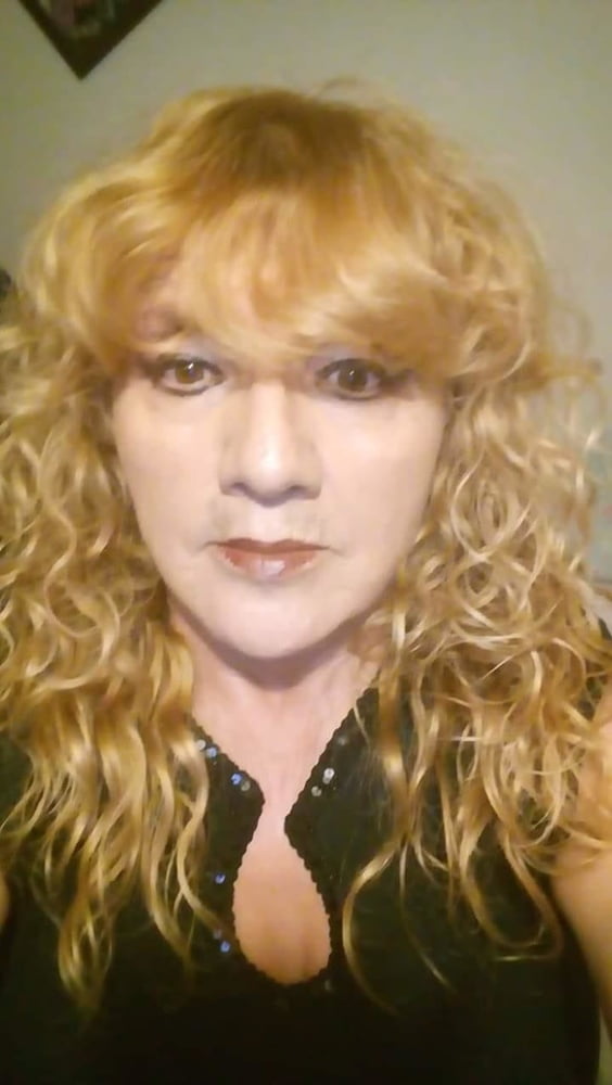 Geliebte und reife Mutter immer noch fickbar
 #94424514