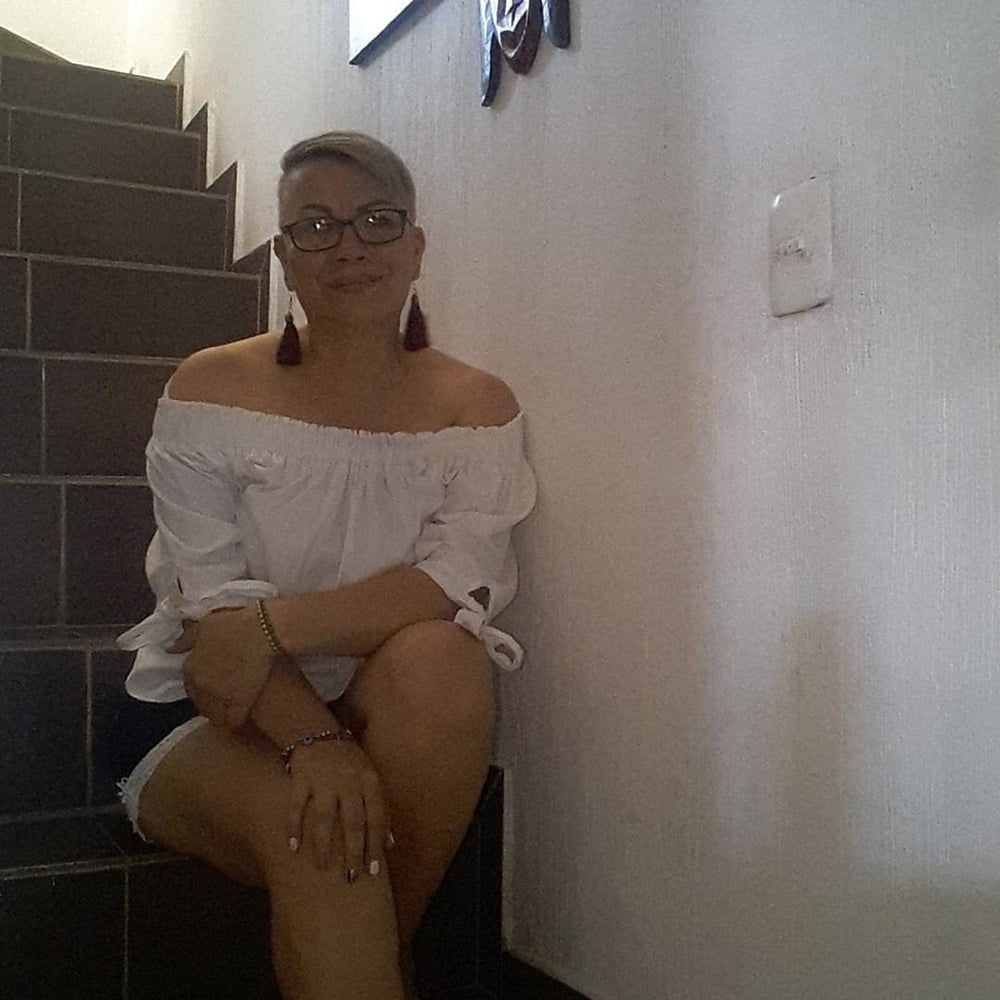 Geliebte und reife Mutter immer noch fickbar
 #94424665