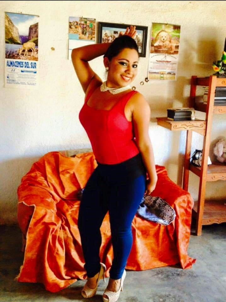 Geliebte und reife Mutter immer noch fickbar
 #94424841