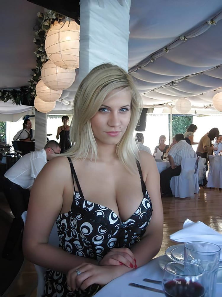 Decolette
 #106155234