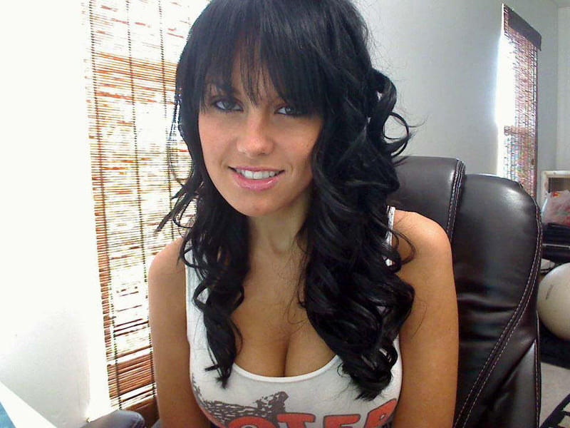 Decolette
 #106155336