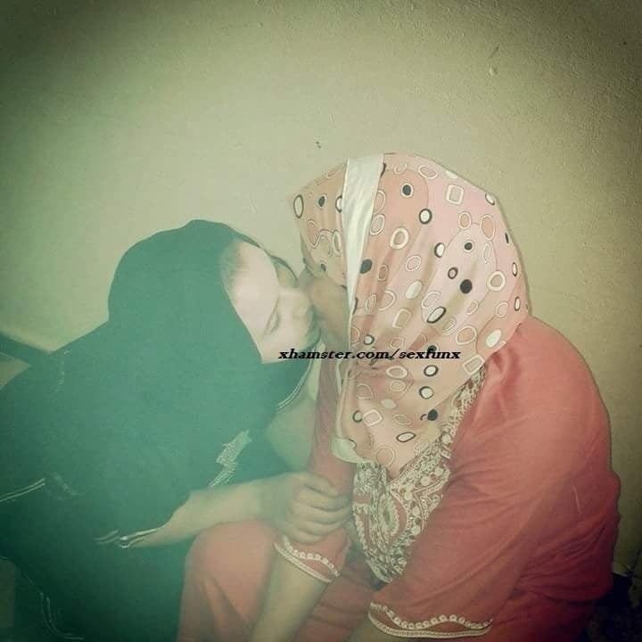 Hijab Lesbians Kisses #94722006