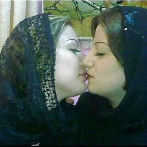 Hijab Lesbians Kisses #94722009