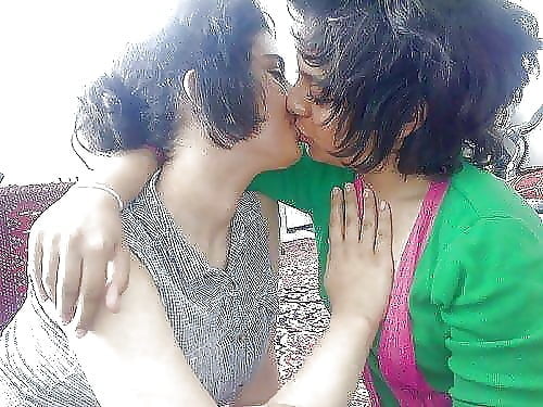 Hijab Lesbians Kisses #94722153