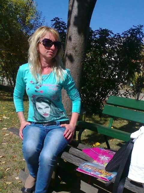 candid nylon feet  Facebook 5 #88070242
