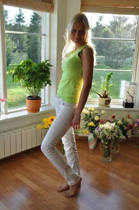 candid nylon feet  Facebook 5 #88070461