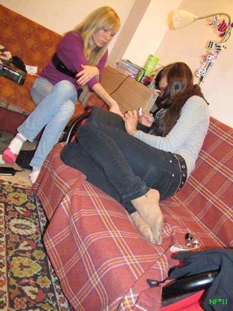 candid nylon feet  Facebook 5 #88071415