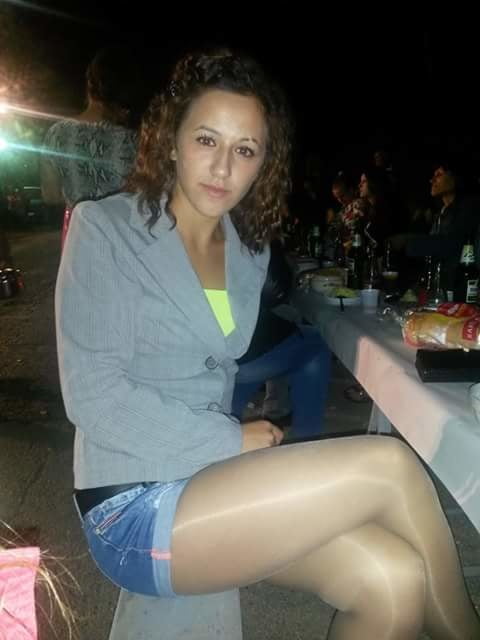 candid nylon feet  Facebook 5 #88071931