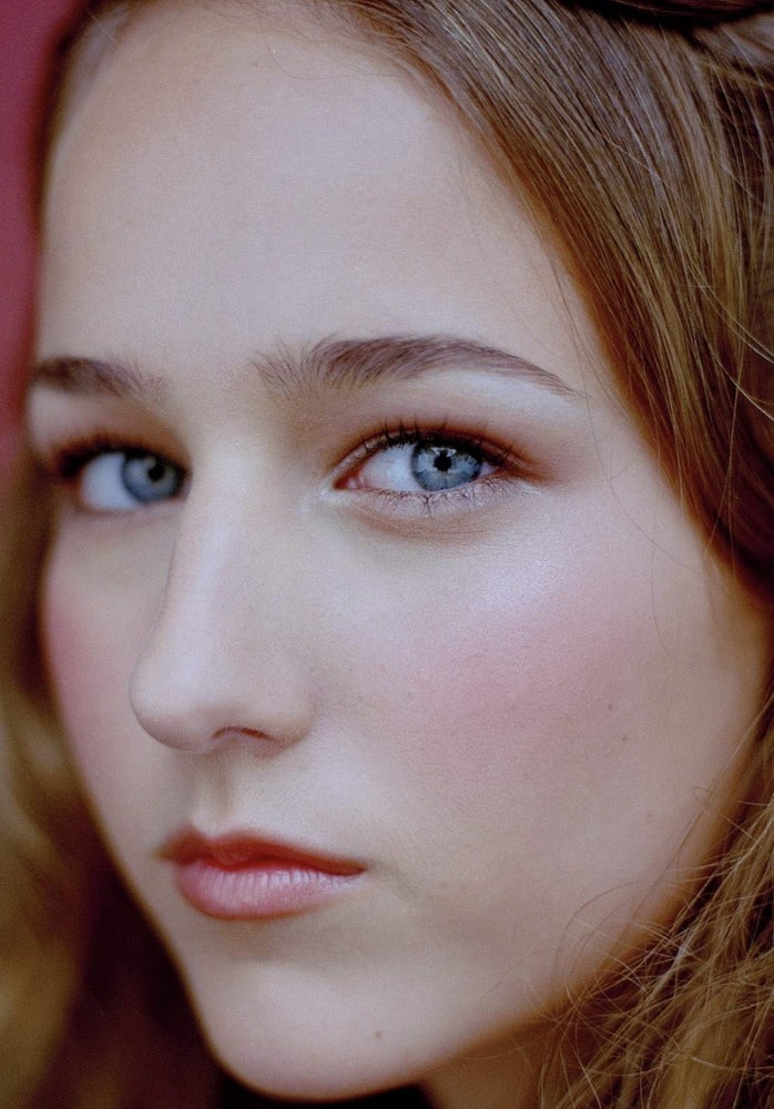 LEELEE SOBIESKI #95482933