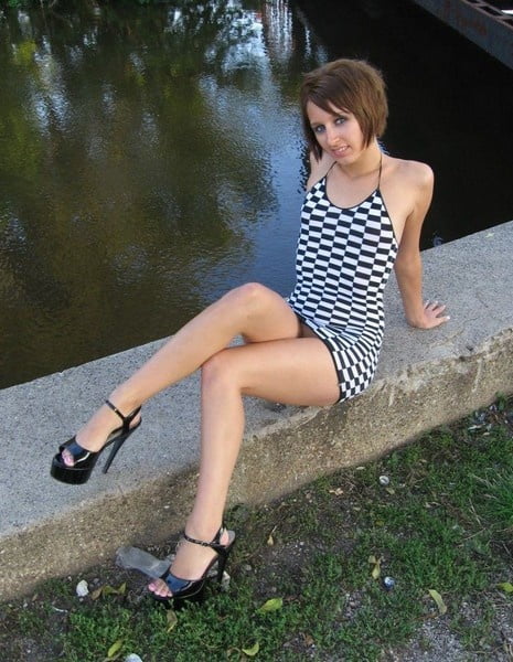 women #102798863