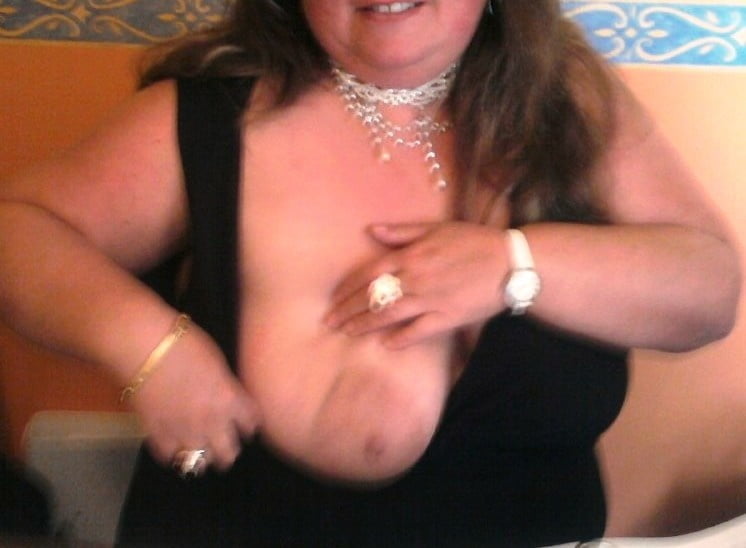 淑女のオッパイ
 #100192483