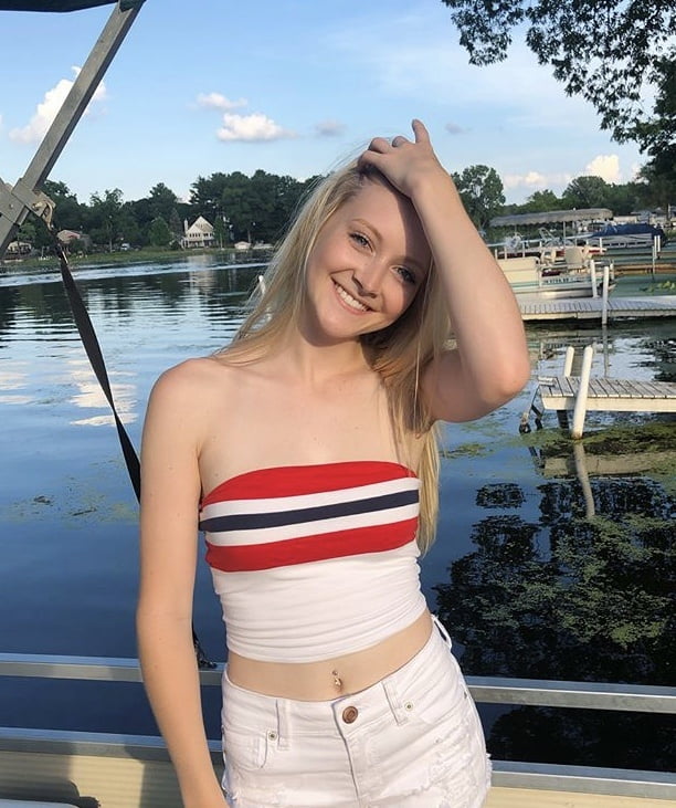 Sexi guerita #93857616