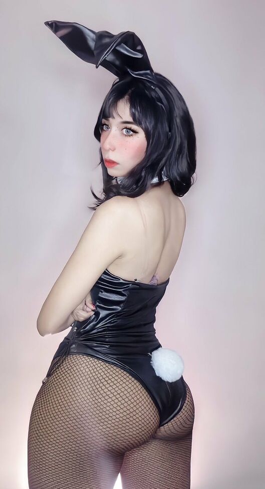 Lilywaifu desnuda #108060129