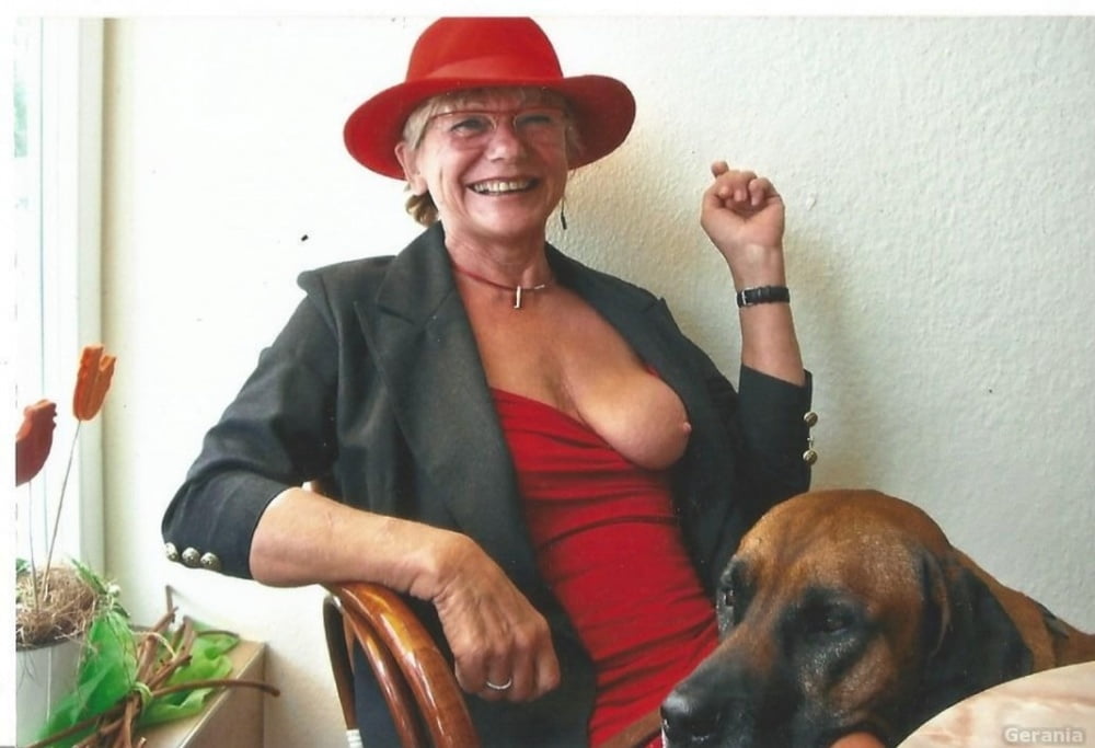 Sexy alemán citas perras
 #82571642