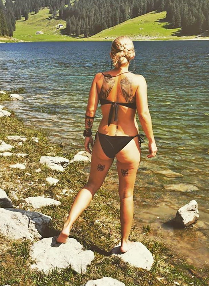 Esposas de los cucos xiii
 #92366235