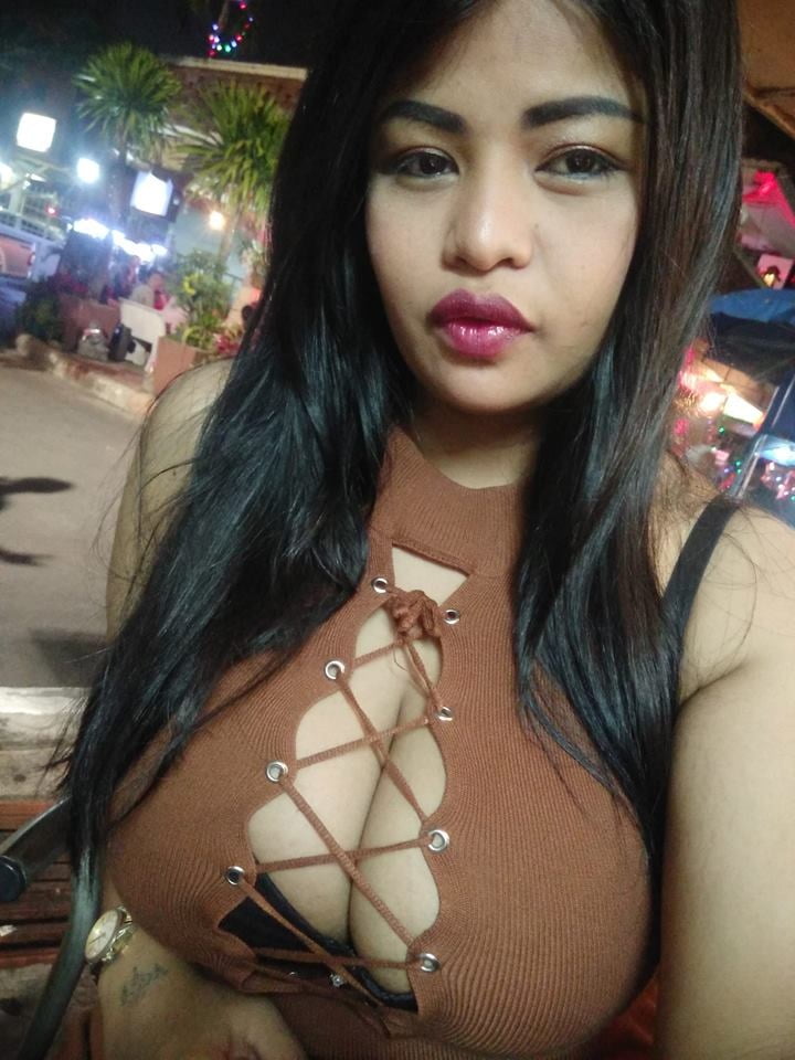 Random sluts exposed #80953301