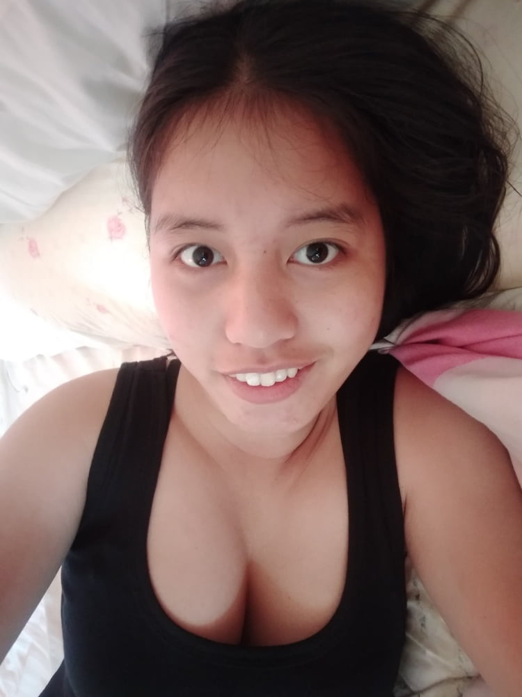 Random sluts exposed #80953303