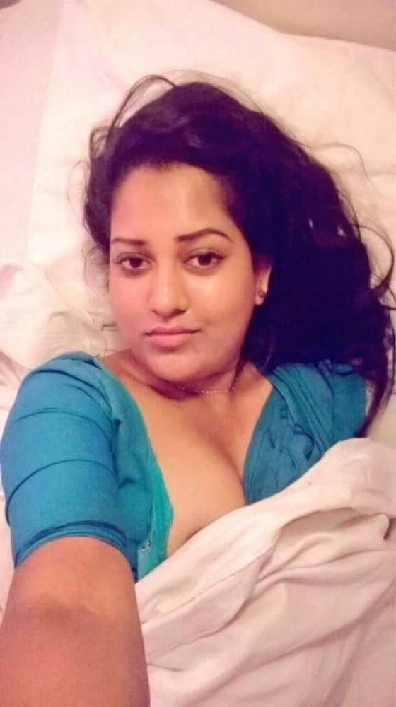 Sexy Indian Aunty -2 #92278555
