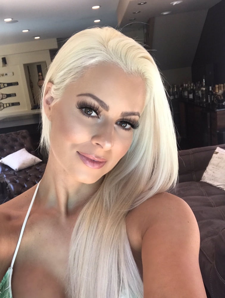 Maryse wwe
 #96639694