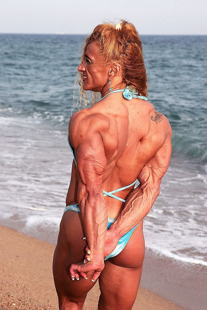 Eulalia Santos Smoothe Big Perfect Muscles! #102061246