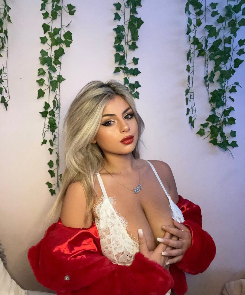 Lila Merlino nackt #108243764